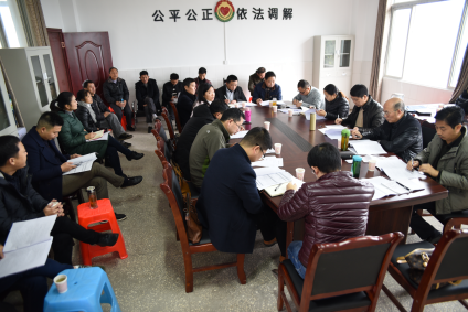 早謀劃、早部署、早行動，扎實(shí)做好2018年脫貧規(guī)劃工作